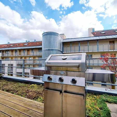 Daire Design-apartment Fuer Bis Zu 4 Im 1 Og, Modern, Dachterrasse, Grill, Ruhige Lage, Plus, Wii, Lan Und Wlan Nürnberg