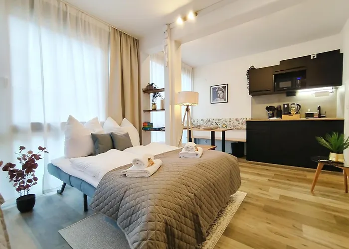 Design-apartment Für Bis Zu 4 Im 1 Og, Modern, Dachterrasse, Grill, Ruhige Lage, Plus, Wii, Lan Und Wlan